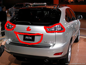 The back of the Lexus RX330